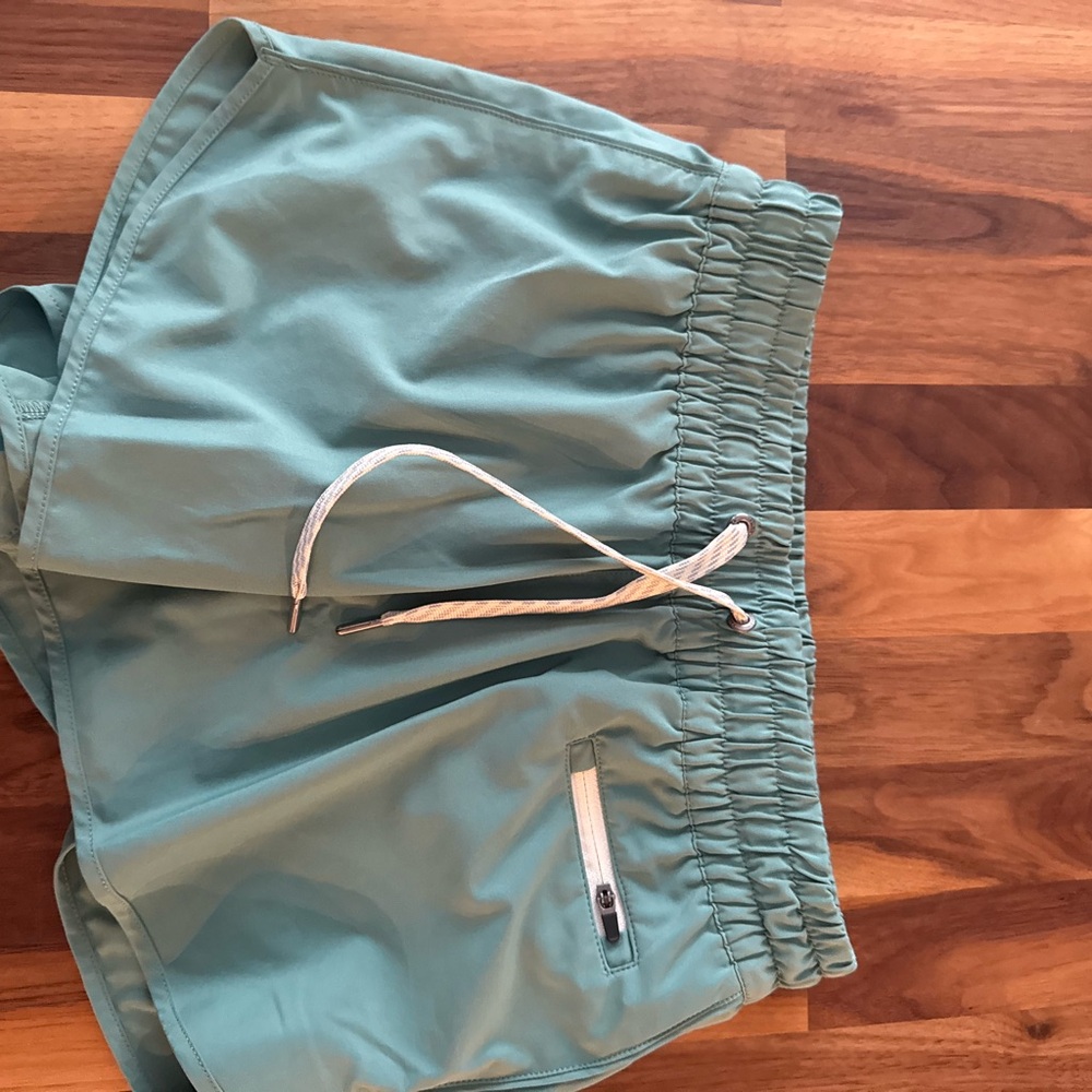 Vuori Women's Shorts in Light Blue